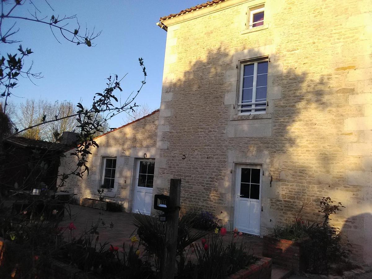Le Marais Picotin Bed and Breakfast Saint-Pierre-le-Vieux  Eksteriør billede